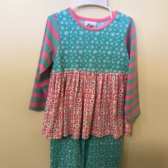 3T Christmas set 😃 - Picture 1 of 6